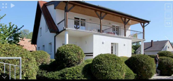 House Natalie Appartement Gyenesdiás Buitenkant foto